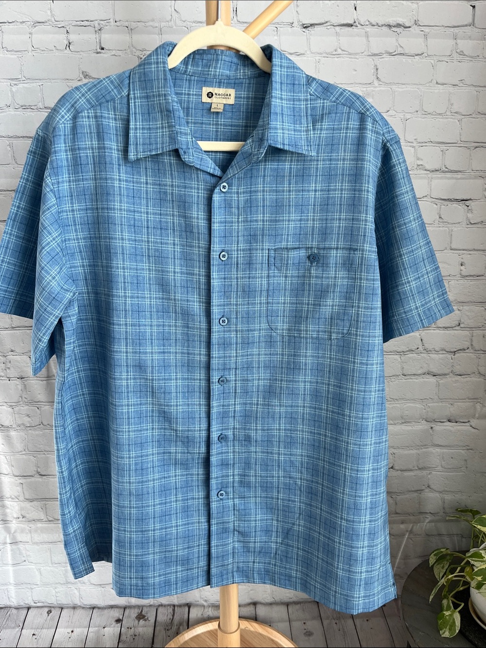 EUC Men’s Haggar Blue Plaid Short Sleeve Shirt